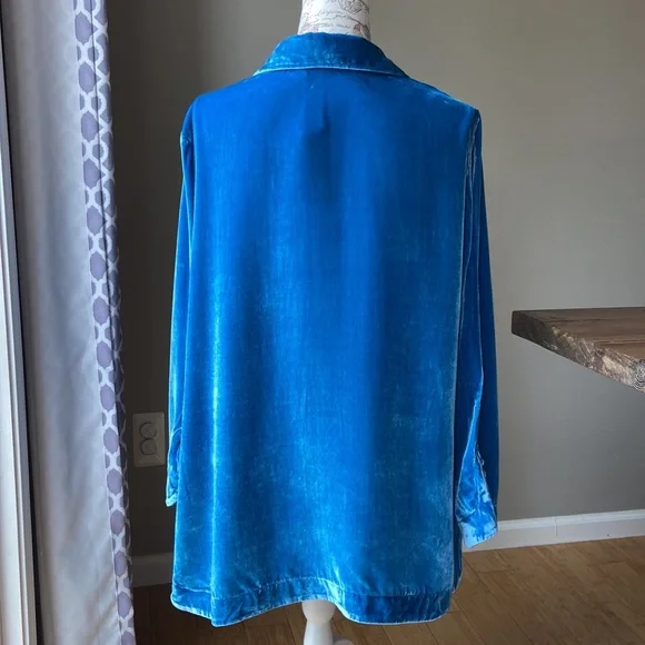 Soft Surroundings Icon Silk Velvour Poets Tunic Button Front Shirt - Picture 7 of 12